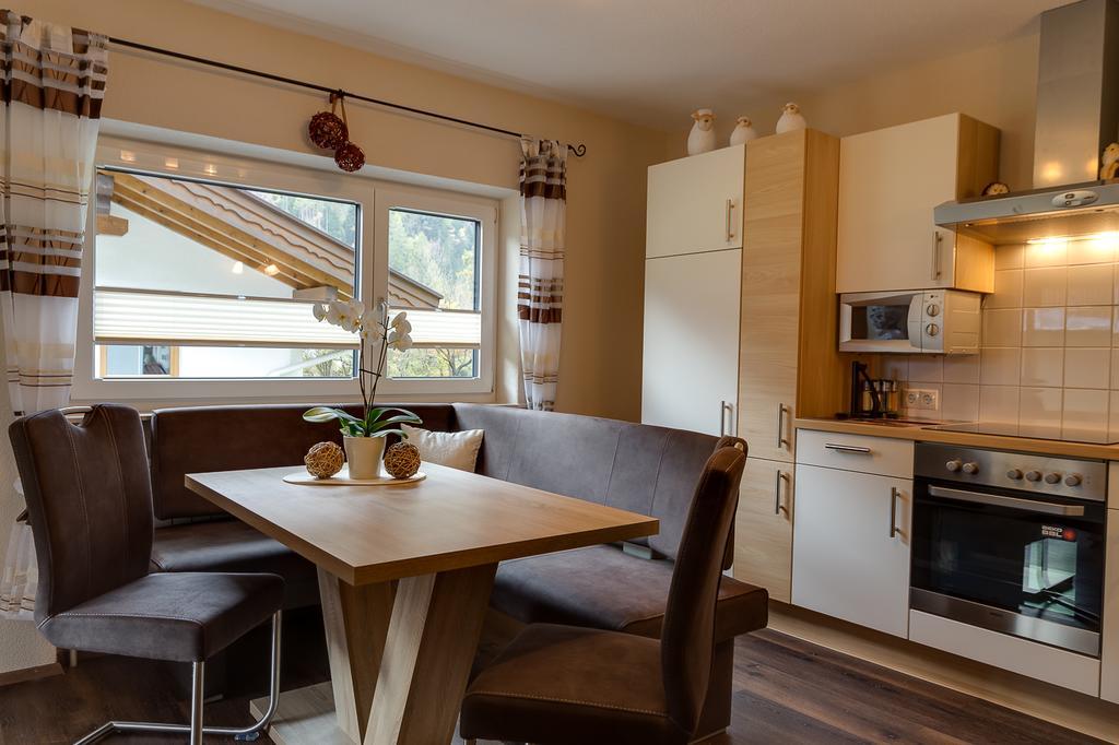Biancas Ferienwohnung Im Haus Roswitha Tumpen Extérieur photo